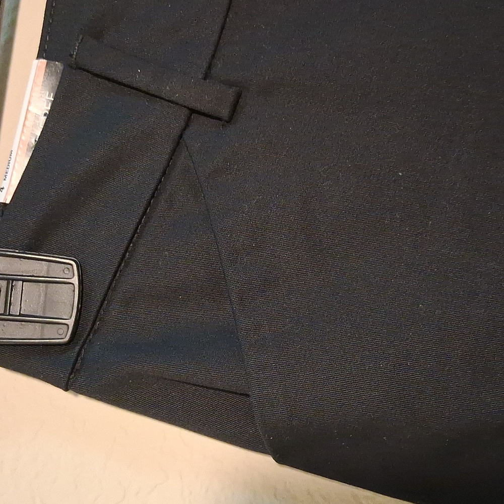 Lee Women's Straight Leg Pants - Black - Picture 4 of 4